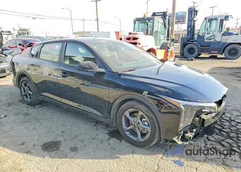 2025 Kia K4 Lx z USA, uszkodzony, nr VIN 3KPFT4DEXSE173422